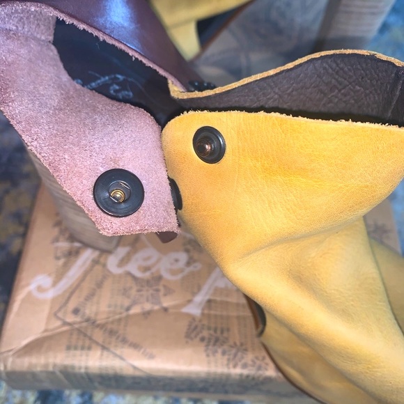 Free People Heel "Picture This"- Desert Size 10 - Picture 4 of 6